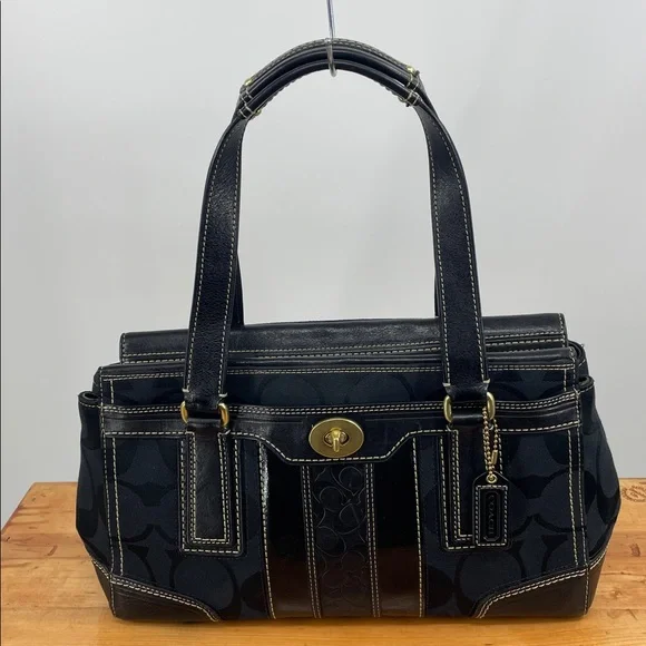 Coach y2k black Signature Hamptons Satchel bag - Picture 1 of 11